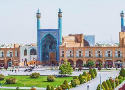 ممنوعیت های جدید در تابلوی ورودی مسجد تاریخی امام اصفهان ، عکاسی مدلینگ ممنوع شد