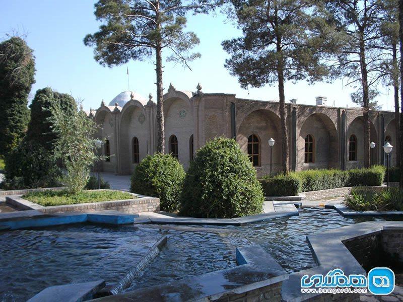 کتابخانه ملی کرمان؛ دیدنی جذاب برای علاقمندان به تاریخ