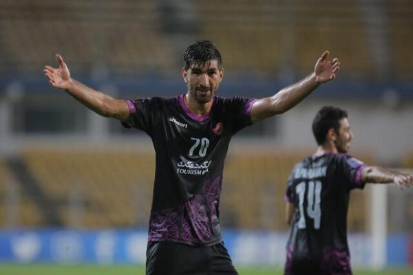 خط و نشان مهاجم پرسپولیس برای کسب قهرمانی آسیا خط و نشان مهاجم پرسپولیس برای کسب قهرمانی آسیا